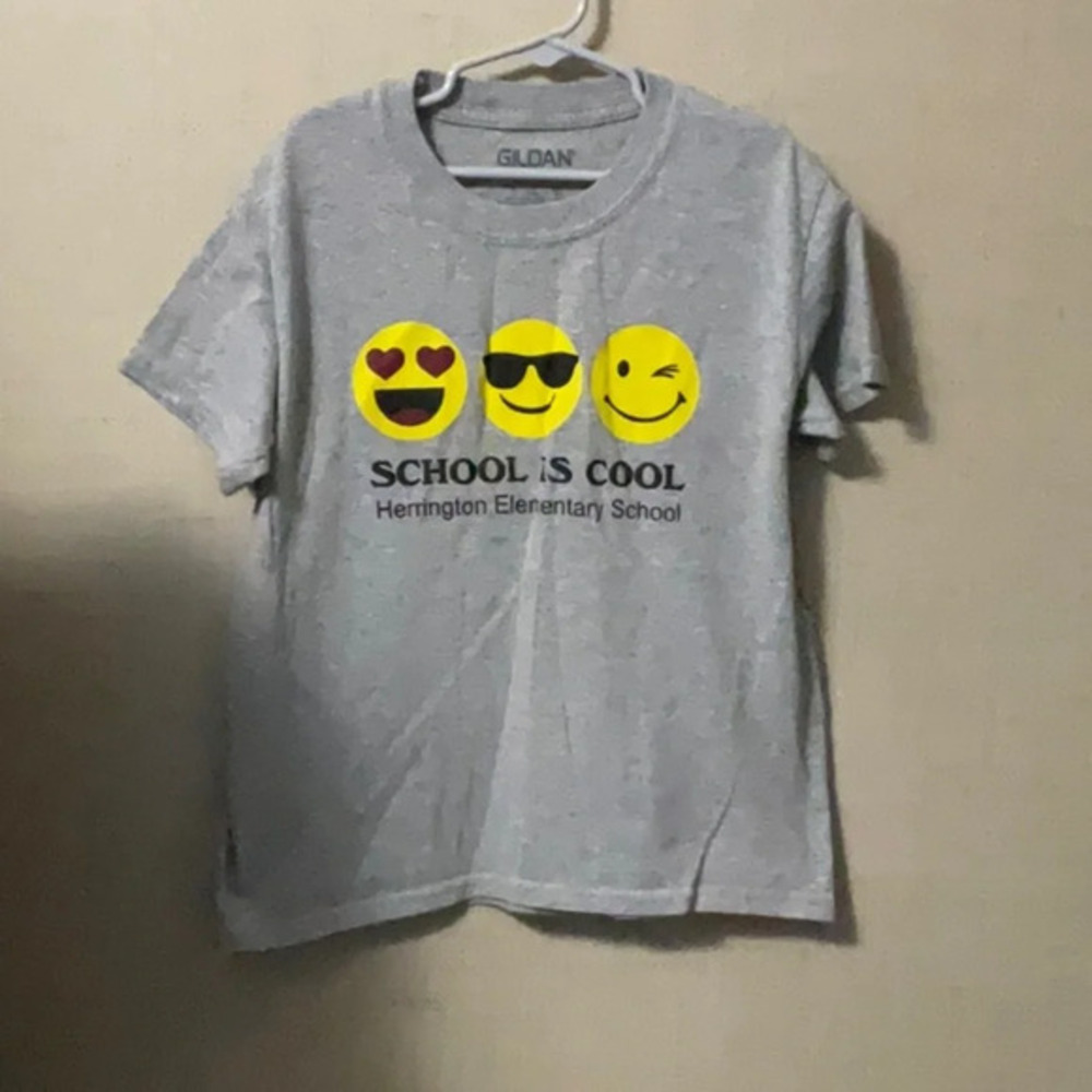 GILDAN